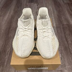 Yeezy Boost 350 V2 - White
